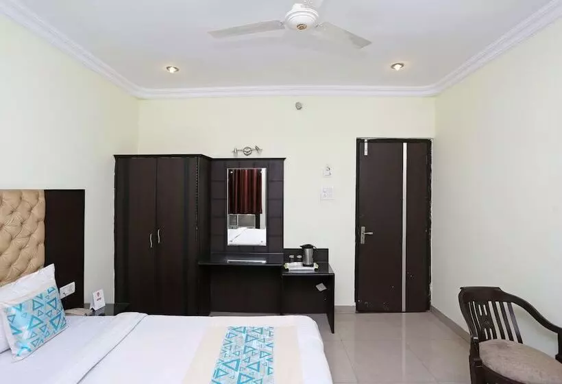 Hotelli Oyo Rooms Near Ranipur More