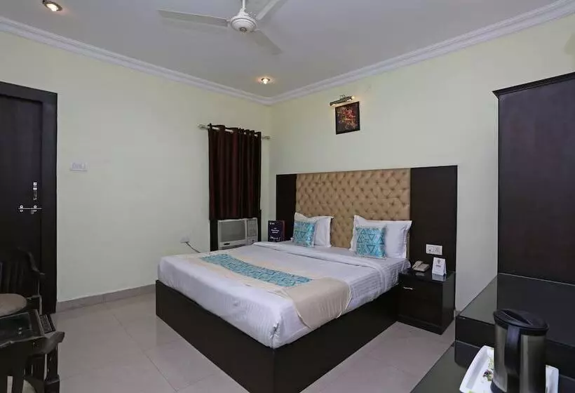 Hotelli Oyo Rooms Near Ranipur More