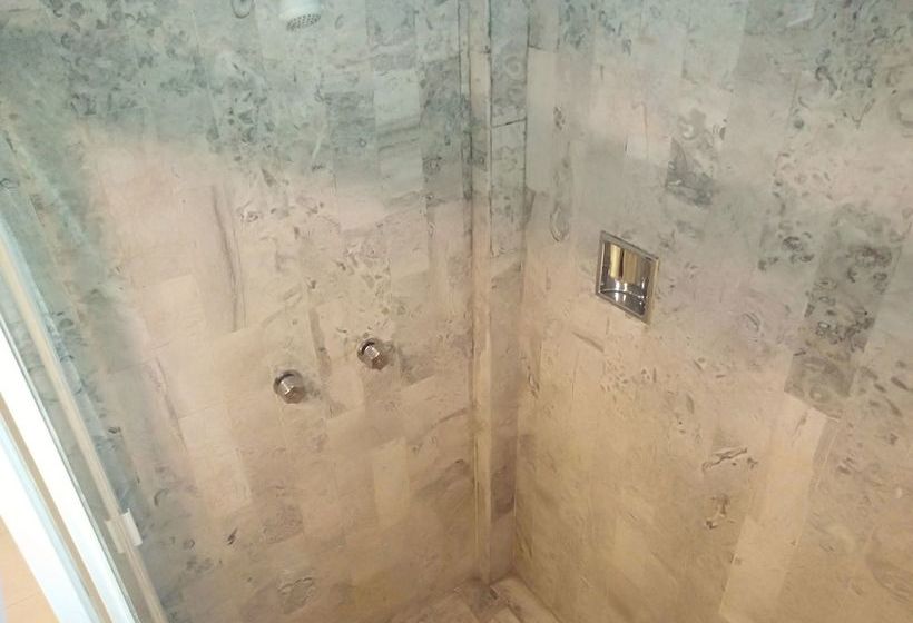 Hotel Quinta Avenida