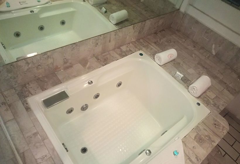 Hotel Quinta Avenida