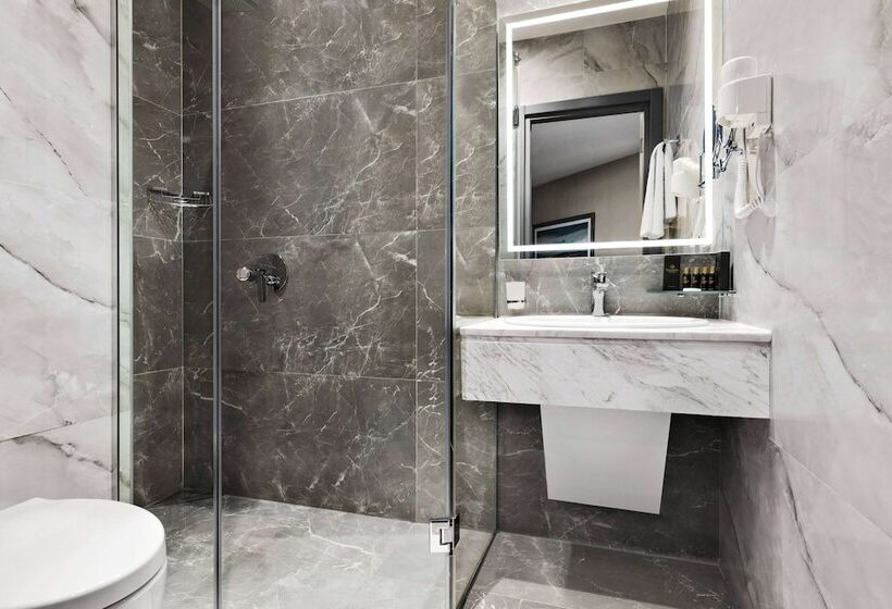 هتل Tbilisi Chambers, Trademark Collection By Wyndham