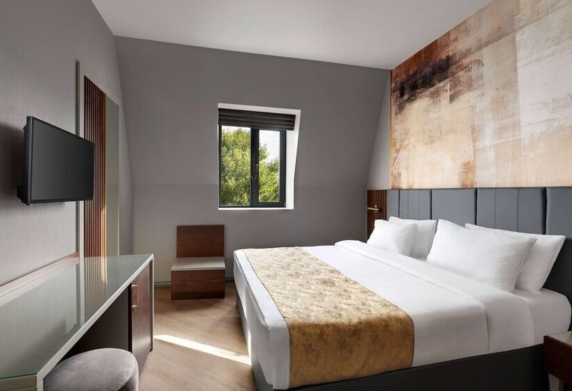 هتل Tbilisi Chambers, Trademark Collection By Wyndham