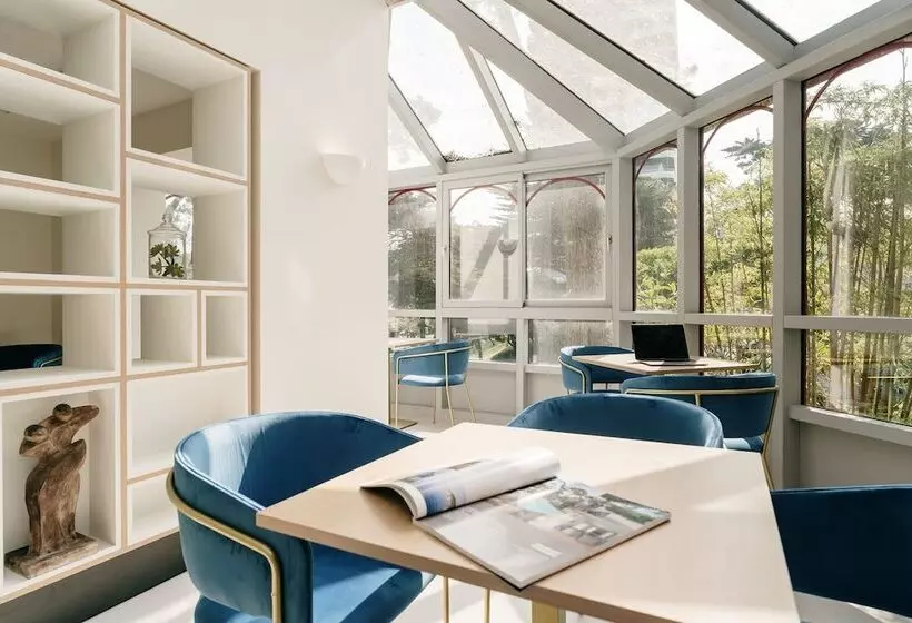 هتل Hôtel Miléade Les Pléïades La Baule
