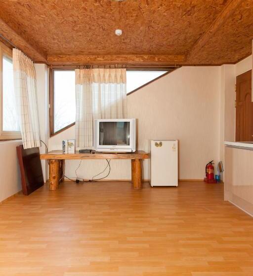 هتل Sunrise Pension