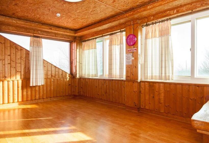 هتل Sunrise Pension