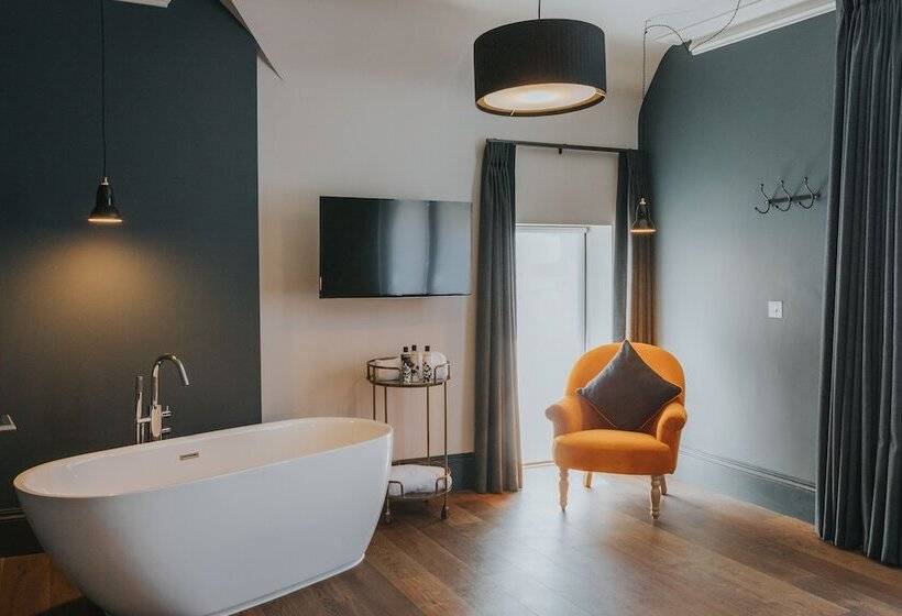 هتل The Ginger Pig