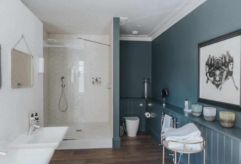 هتل The Ginger Pig