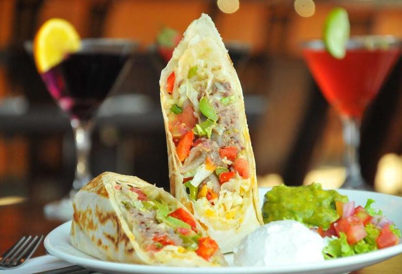 A Date With Me Boutique Hotel Bar @ Restaurant