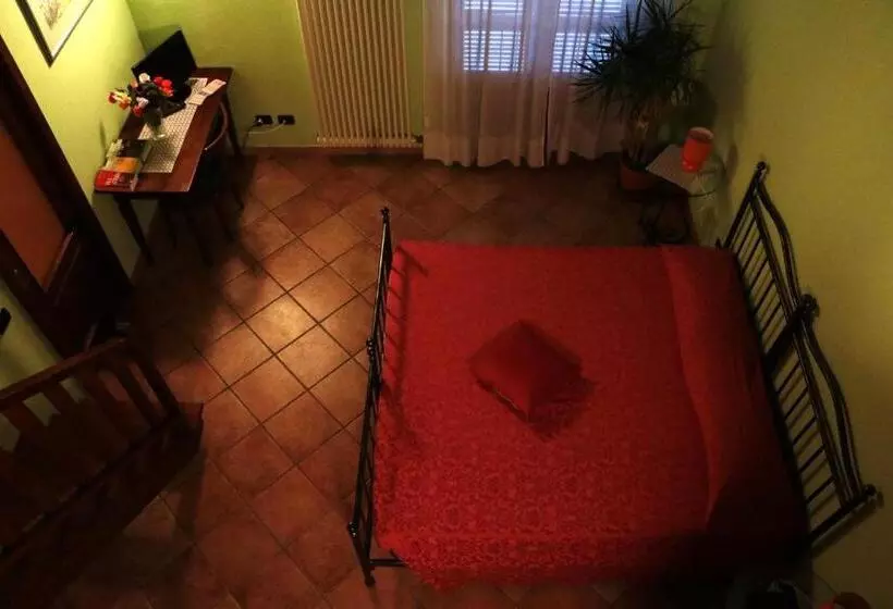 Aamiaismajoitus (B&B) La Rosa Dei Vini