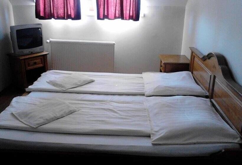 Hotell Horváthkert Panzió és étterem