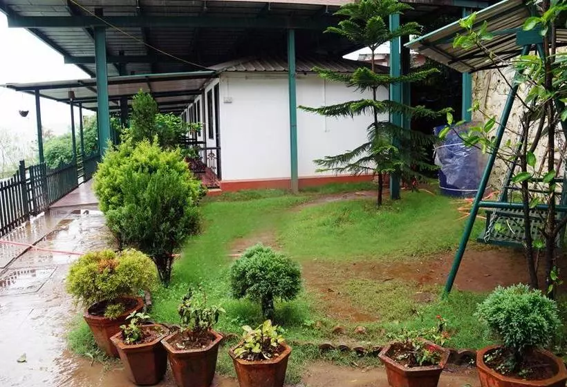 ホテル Rainforest Restaurant & Villas