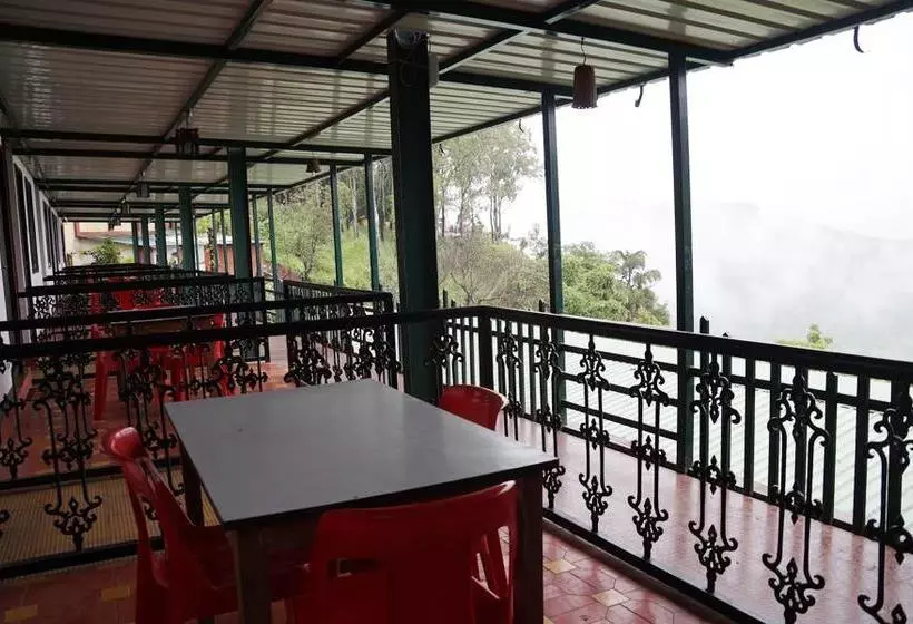 ホテル Rainforest Restaurant & Villas