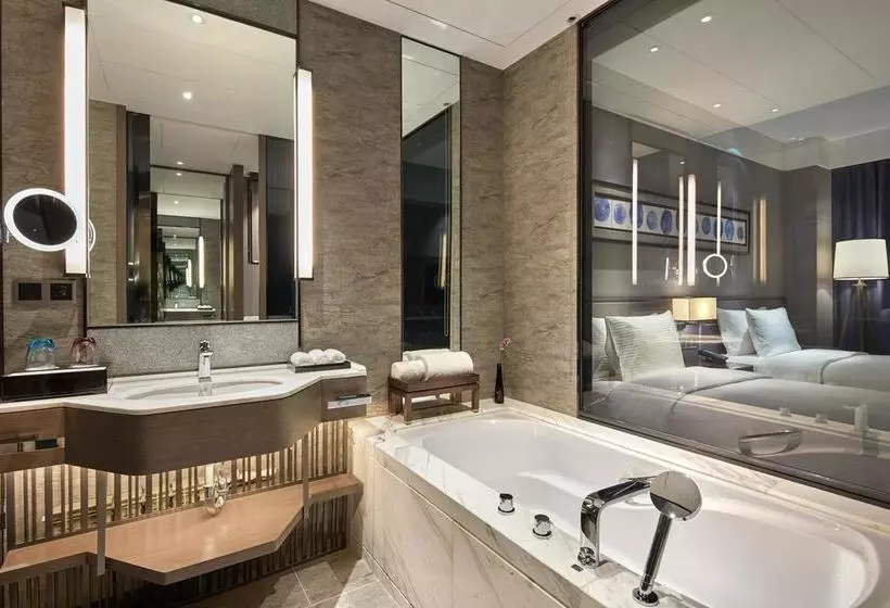 ホテル Wanda Realm Resort Harbin Songbei