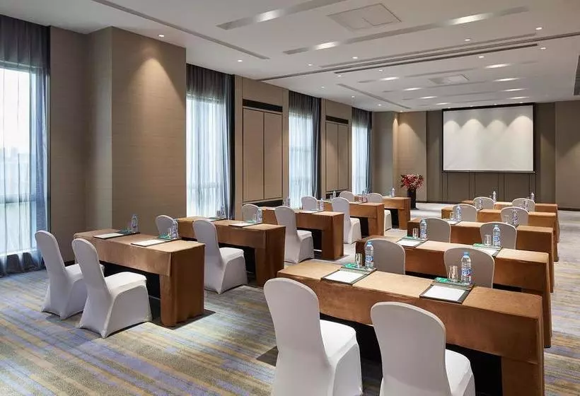 ホテル Wanda Realm Resort Harbin Songbei
