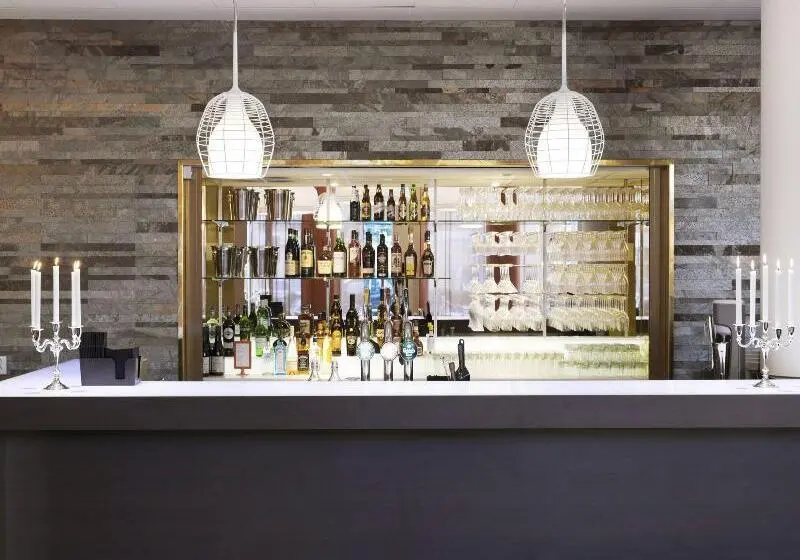 Motel L Stockholm älvsjö