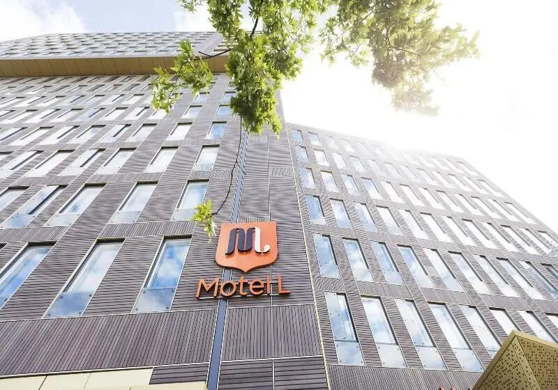 Motel L Stockholm älvsjö