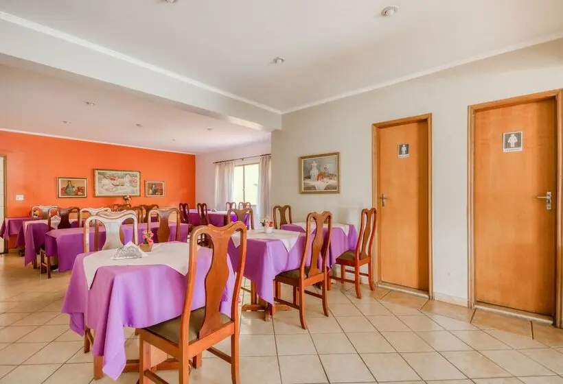 OYO Hotel Vila Rica, Ribeirão Preto