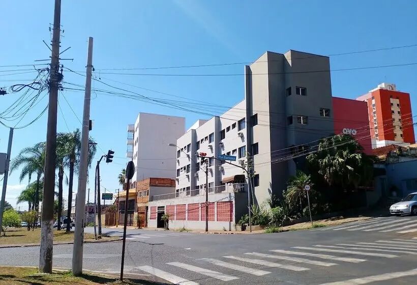OYO Hotel Vila Rica, Ribeirão Preto