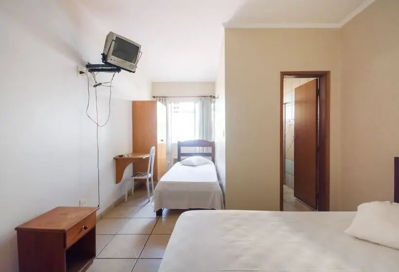 OYO Hotel Vila Rica, Ribeirão Preto