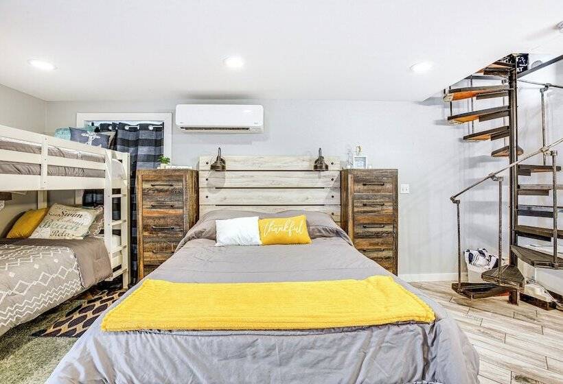 Charming Bear Lake Cottage W/ Dock & Paddleboards!