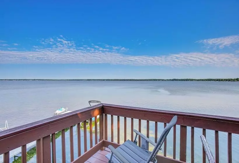 Charming Bear Lake Cottage W/ Dock & Paddleboards!