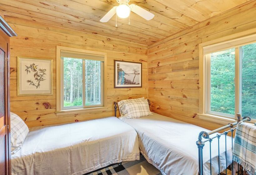 Cozy Acadia Area Cabin, Walk To Beach & Lighthouse
