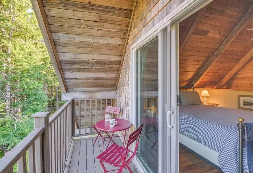 Cozy Acadia Area Cabin, Walk To Beach & Lighthouse