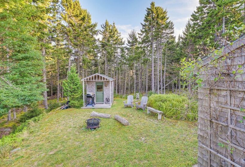 Cozy Acadia Area Cabin, Walk To Beach & Lighthouse