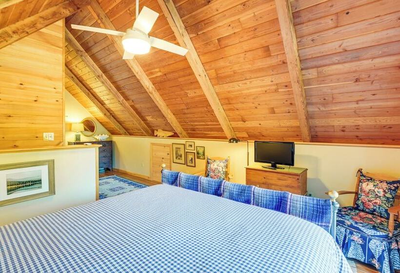 Cozy Acadia Area Cabin, Walk To Beach & Lighthouse