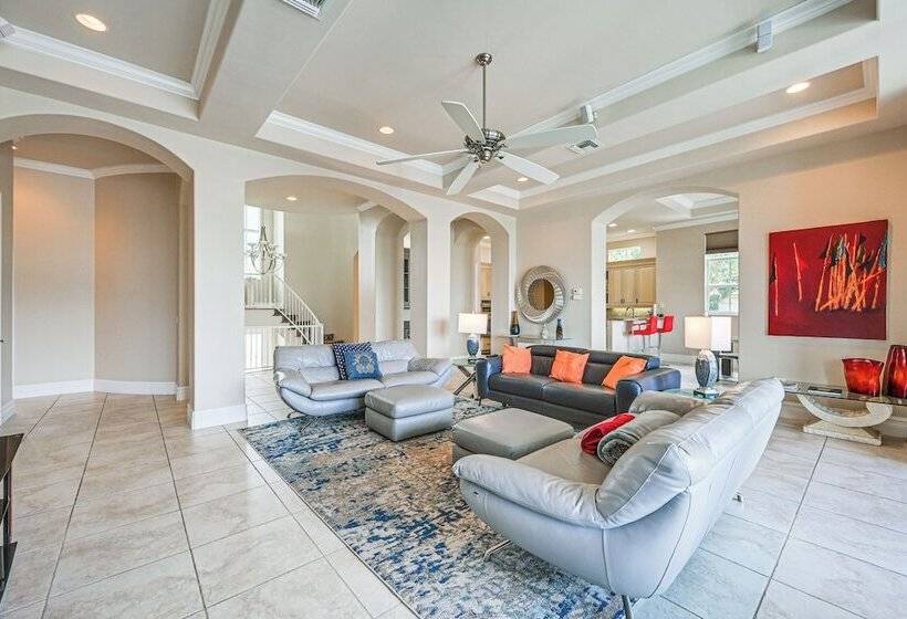 Luxe Bonita Springs Home < 2 Mi To Beach!