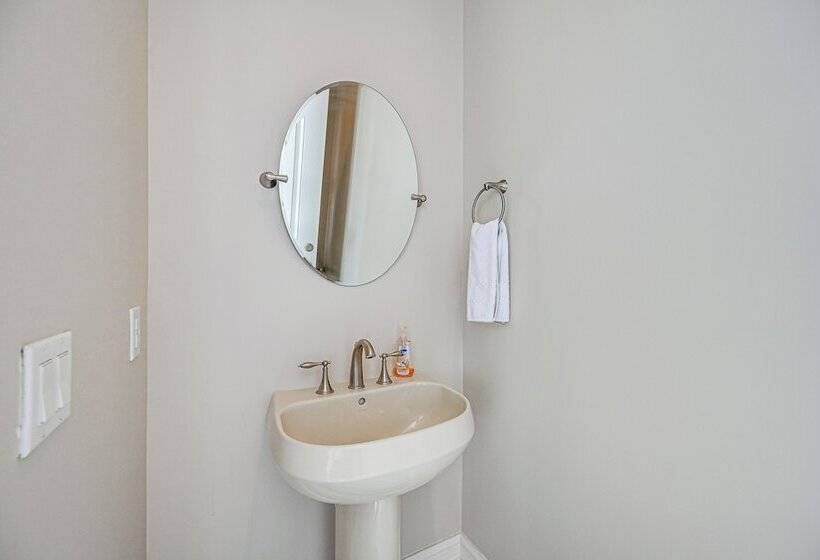 Luxe Bonita Springs Home < 2 Mi To Beach!