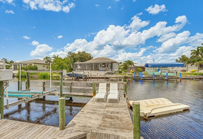 Luxe Bonita Springs Home < 2 Mi To Beach!