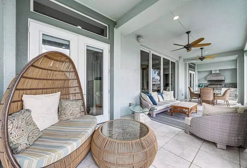 Luxe Bonita Springs Home < 2 Mi To Beach!