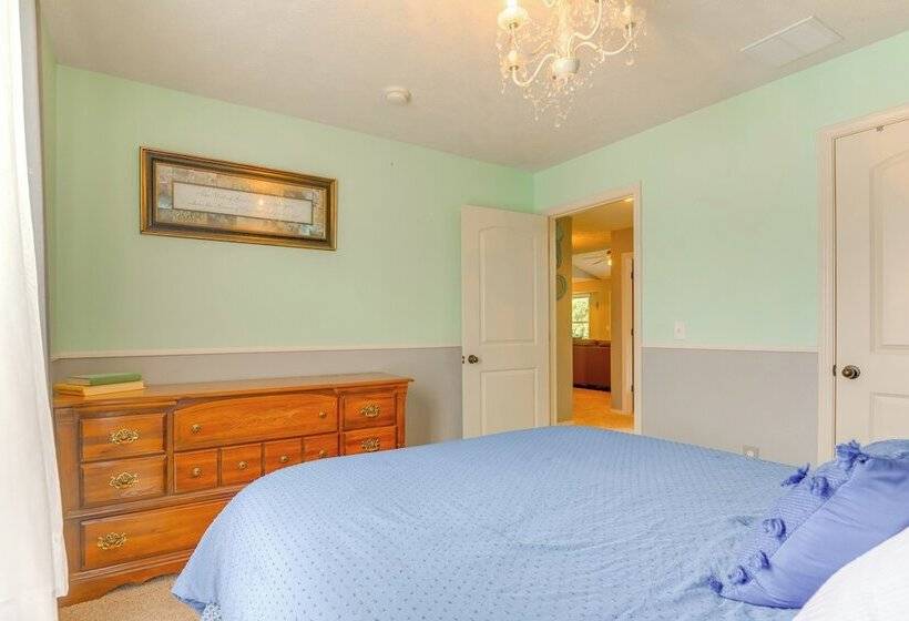 Springfield Area Home ~ 12 Mi To Downtown!