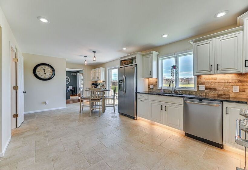 Awesome Geneva Home W/ Patio Near Seneca Lake!