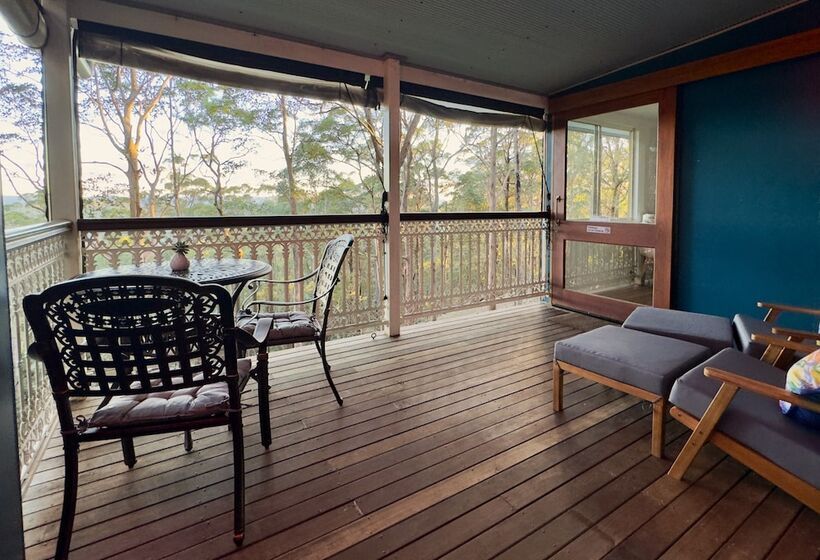 Bed and Breakfast Heaven In The Hills Retreat