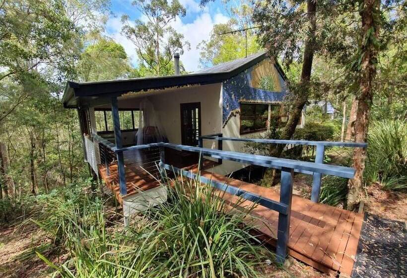 Bed and Breakfast Heaven In The Hills Retreat