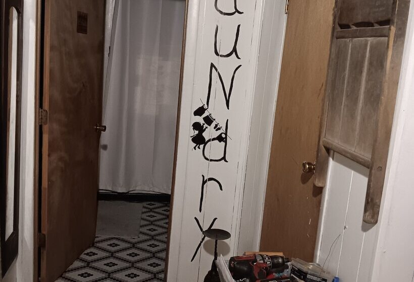 Bed and Breakfast Neverland