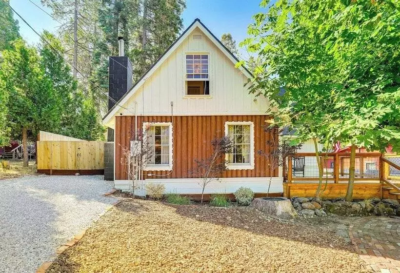 Hike, Ski & Fish: Charming Cabin In Twain Harte!