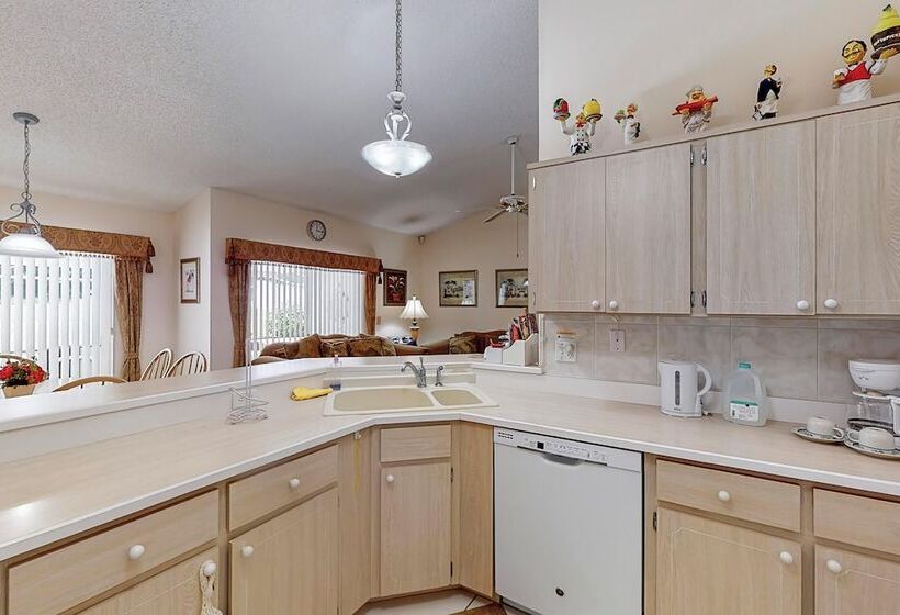 Colin And Cherryl S Indian Ridge Vacation Home