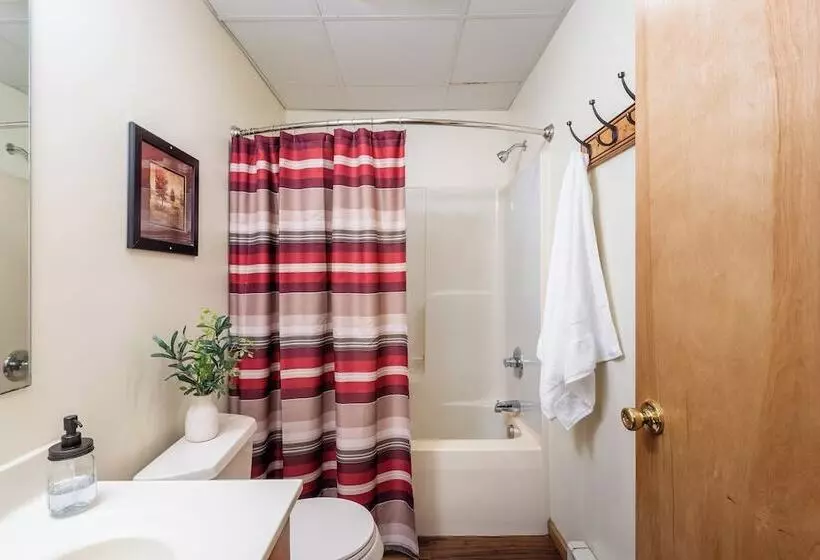 Coyote Cabin By Avantstay Hot Tub + Walk To Lake