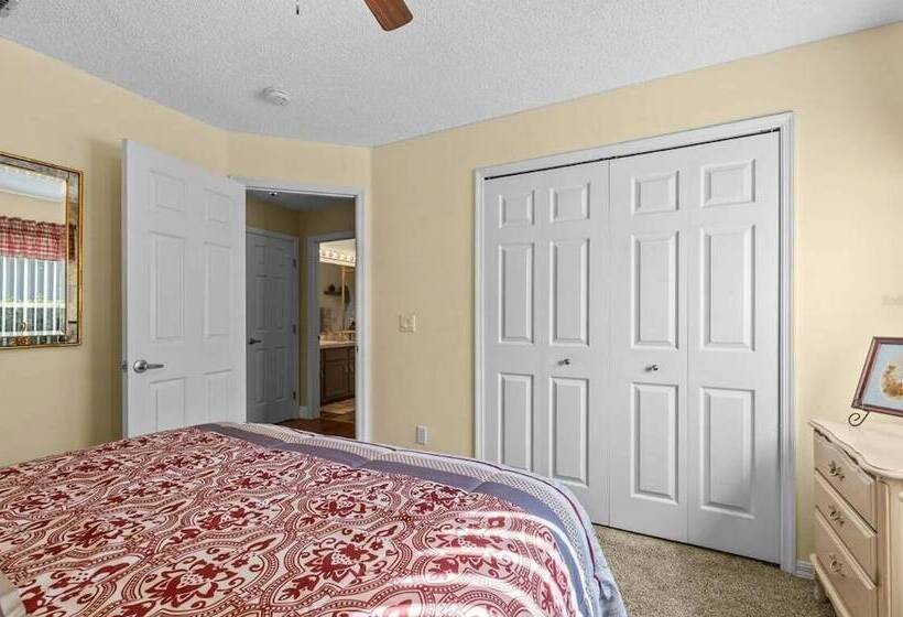 Enchanting House Few Min Away From The Parks 52