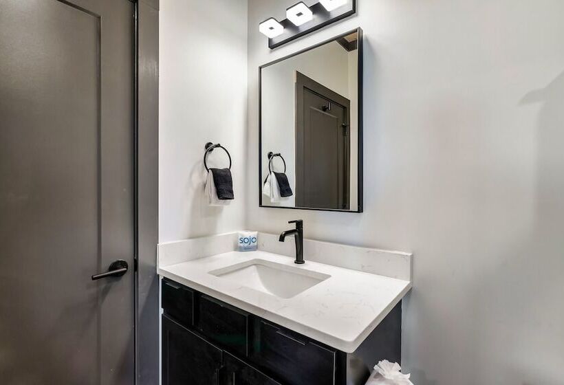 Halle Beary By Avantstay Indoor Pool + Hot Tub Sunset Views