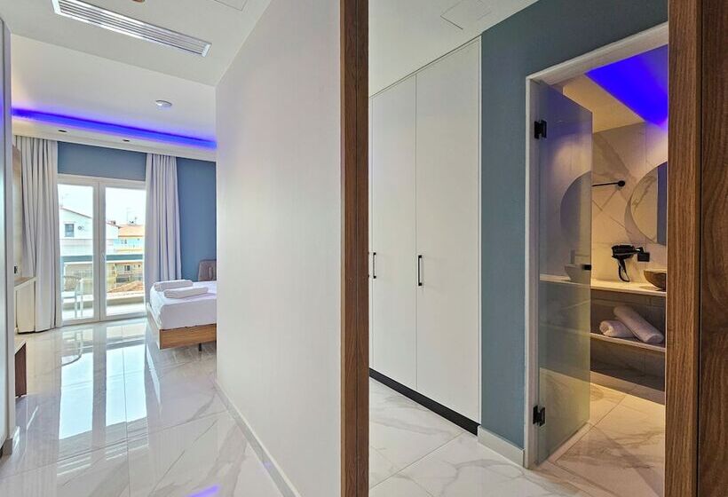 فندق Akteon Girni