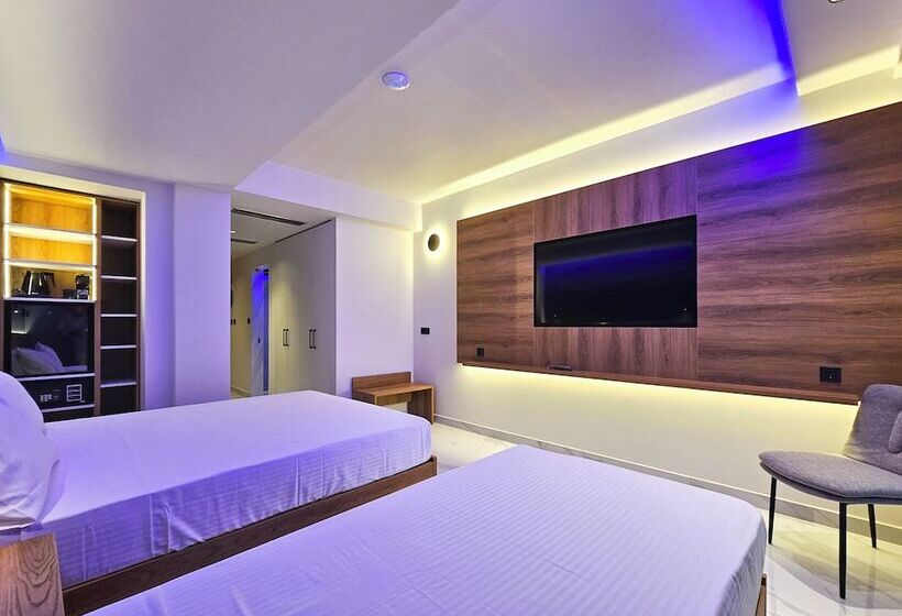 فندق Akteon Girni