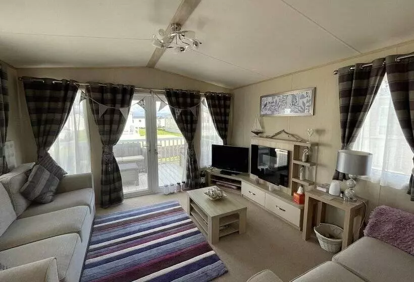 ホテル Laineys Haven Caravan At Silversands