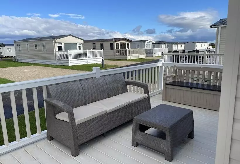 ホテル Laineys Haven Caravan At Silversands