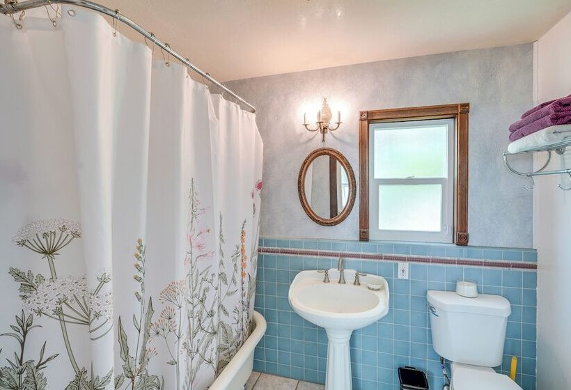 Modesto Mansion On 2 Acres Great For Families!