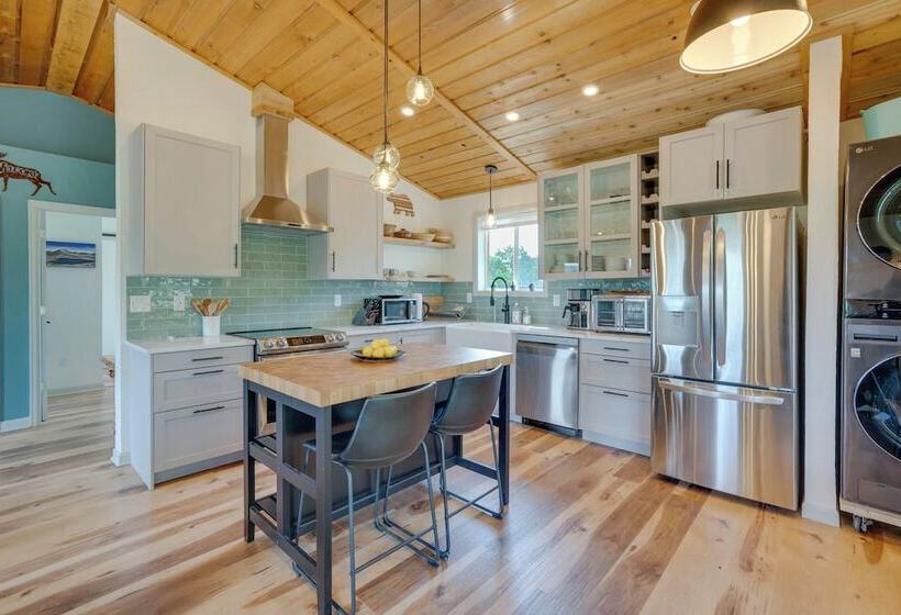 24 00050 Mtn Views & Deck: Fairplay Cabin