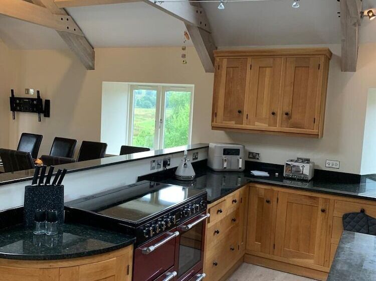 Ridgeway Cottage At Lovelady Shield